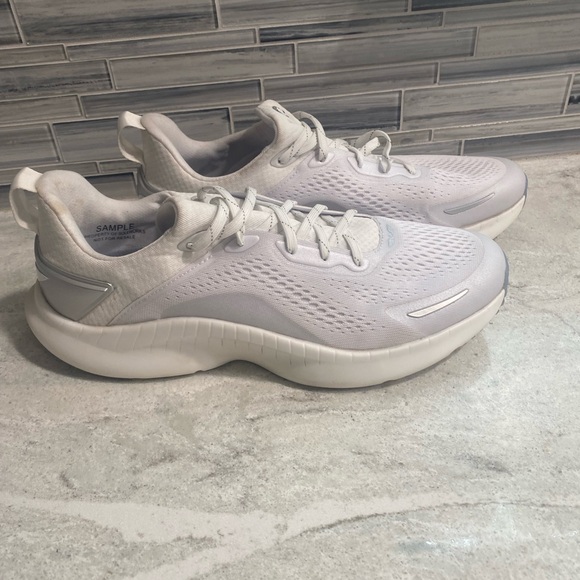 unitus Other - Unitus Mens Fortra White Athletic Sneakers size 10